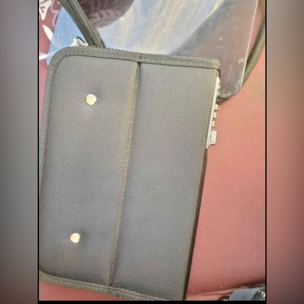 VAULTZ Tablet Case For Mini Tablet